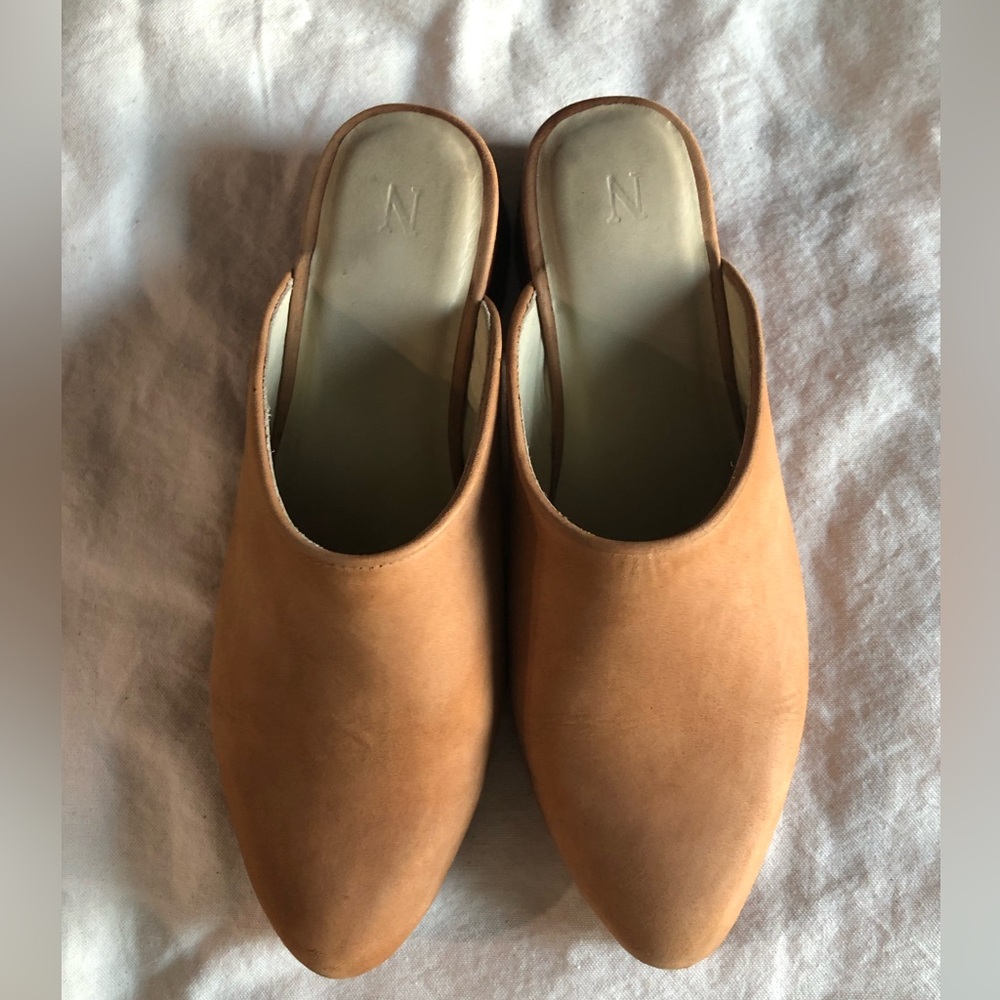 Nisolo-The Mariella Mule, size 6